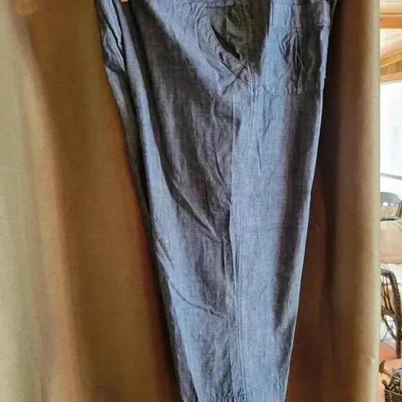 Penmans 100%cotton light weight Blue Denim  Capri Shorts size 18 - Picture 4 of 7